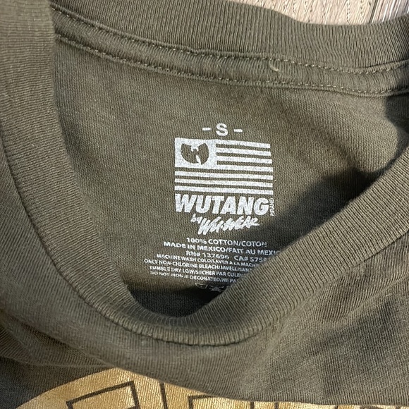 Authentic Vintage Wutang Tee - Picture 3 of 3
